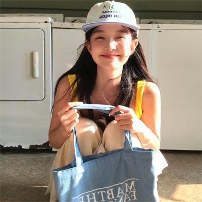 由乔治·马田监制